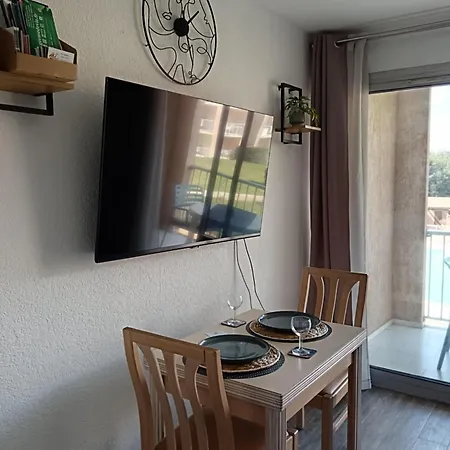 Apartmán Agreable Climatise, Avec Parking, Piscine Et Vue Balaruc-les-Bains