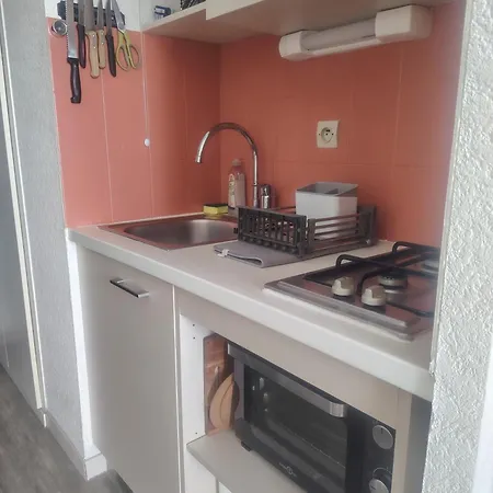Διαμέρισμα Agreable Climatise, Avec Parking, Piscine Et Vue